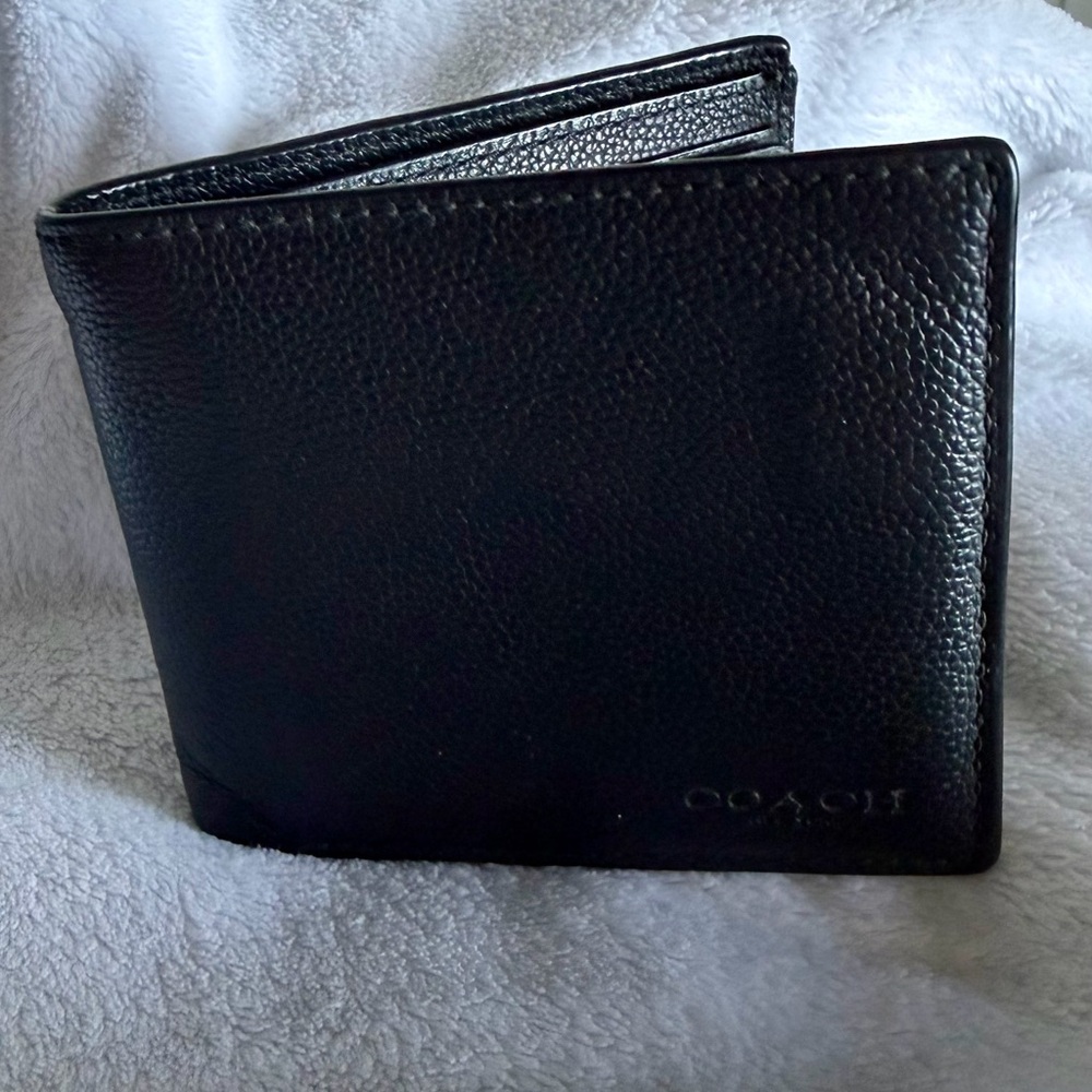 Coach Pebbled Black Leather Card Holder